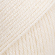 Drops Saga Uni Colour 01 Naturel - 100% wol in effen kleur Naturel