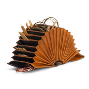 MUUD Betina XL - Whiskey Handgemaakt leren etui 19 x 15 cm