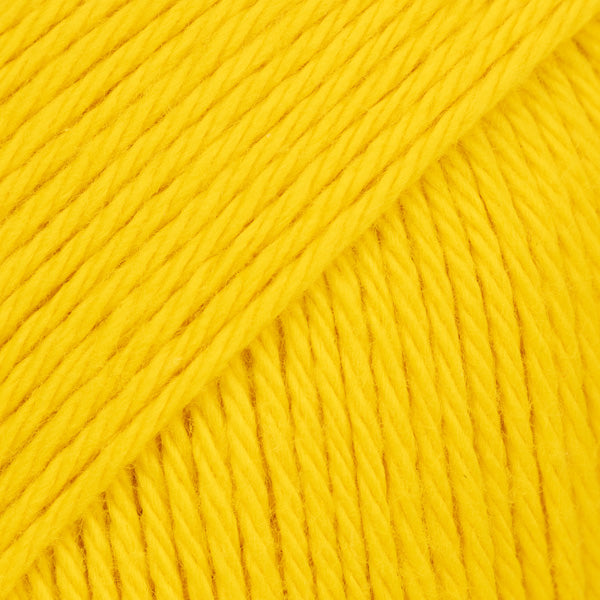 Drops Magic Uni Colour 09 Geel - kleurstaal katoen