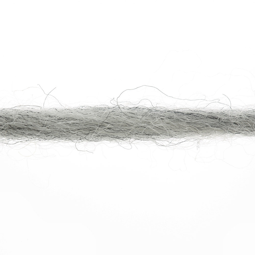 Lang Yarns Naturalis 0003 Lichtgrijs - sfeerbeeld van het garen