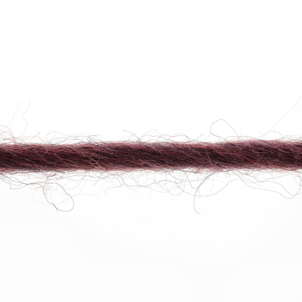 Lang Yarns Naturalis 0064 Bordeaux - sfeerbeeld van het garen