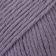 Drops Saga Uni Colour 24 Hulstbes - 100% wol in effen kleur Hulstbes