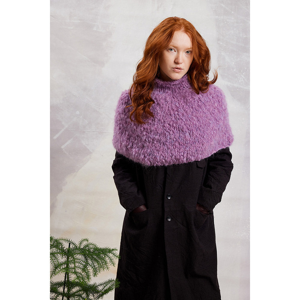Lang Yarns Shirley 0018 Donkergroen Schouderwarmer