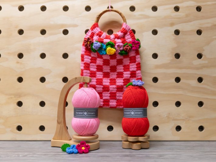 Durable Dream Bags blokjestas als voorbeeld voor het haakpakket