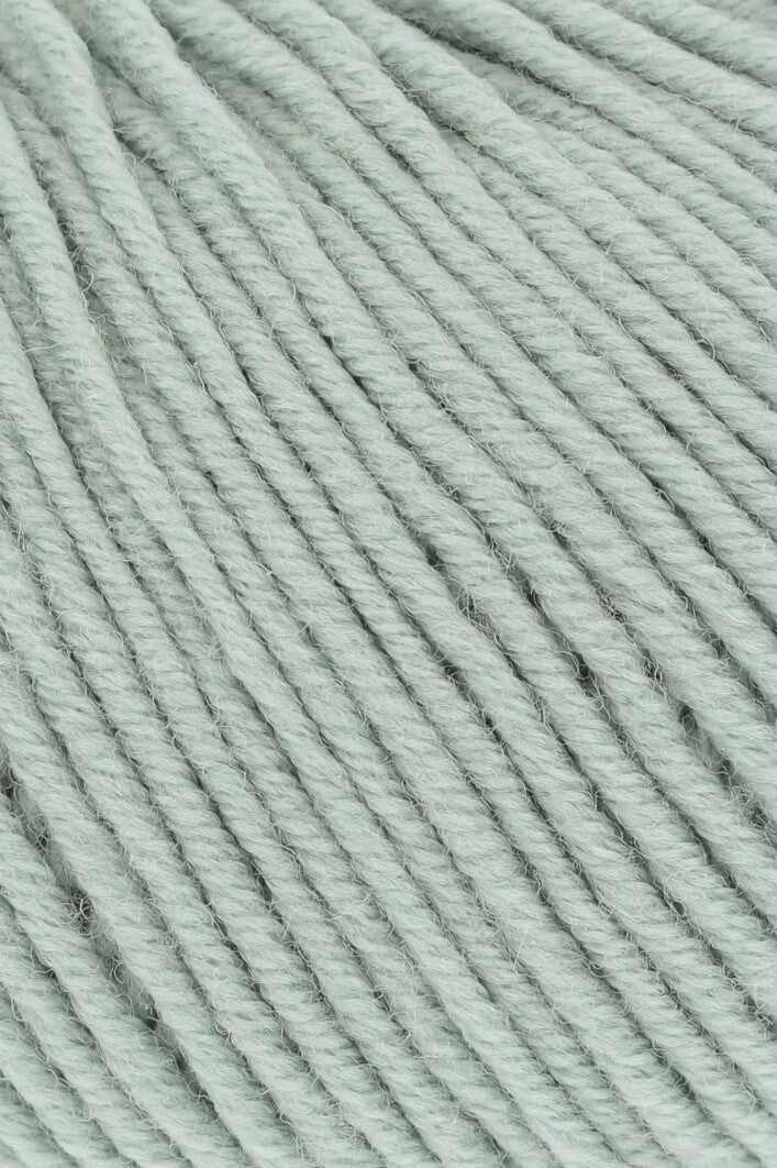 Lang Yarns Merino 120 0092 Licht Zout - close-up van de garenstructuur