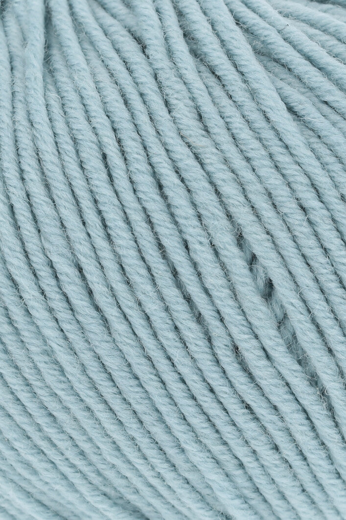 Lang Yarns Merino 120 0174 Mint Donker - close-up van de garenstructuur