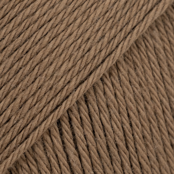 Drops Magic Uni Colour 37 Chocolade - kleurstaal katoen