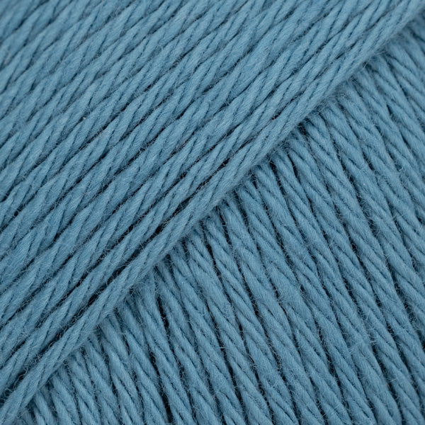 Drops Magic Uni Colour 74 Blauwe haven - kleurstaal katoen