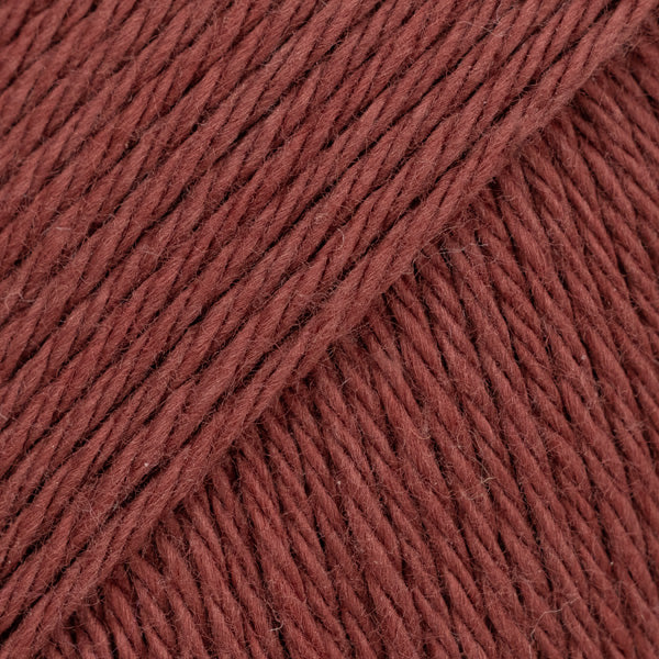 Drops Magic Uni Colour 81 Kastanjebruin - kleurstaal katoen