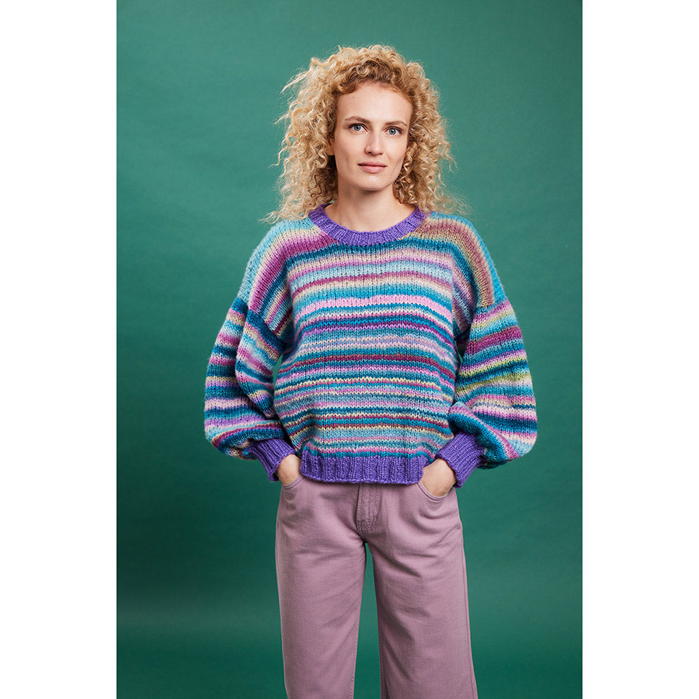 Lang Yarns Cloud 0033 Mint/Turquoise/Bruin/Ijsblauw - model met gebreide poncho