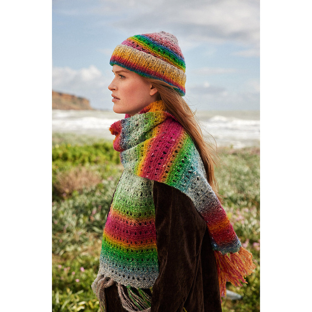 Lang Yarns Galaxy Punto 98 Ovi - model met gebreide muts