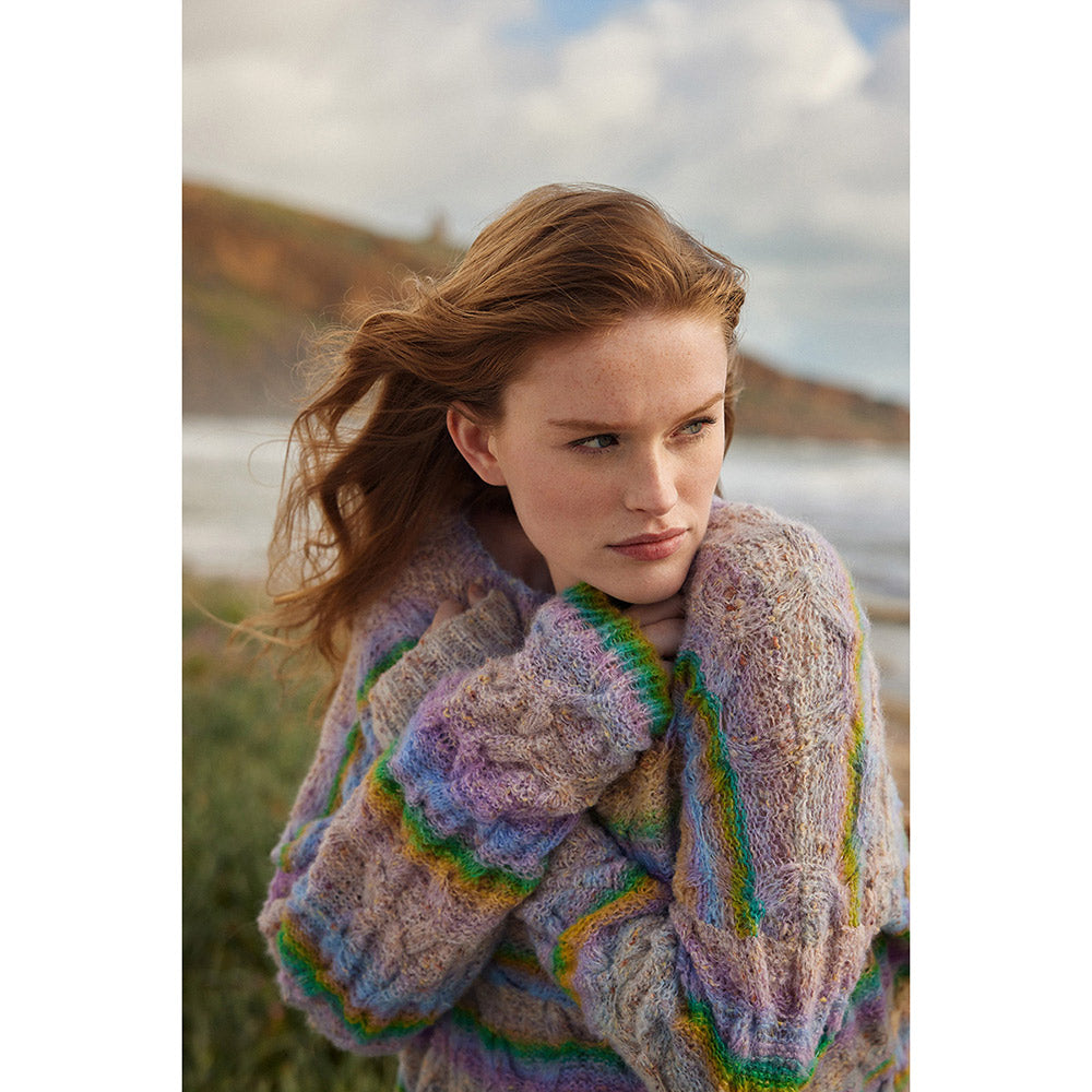 Lang Yarns Galaxy Punto 98 Guinevere - tweede detail van gebreide trui
