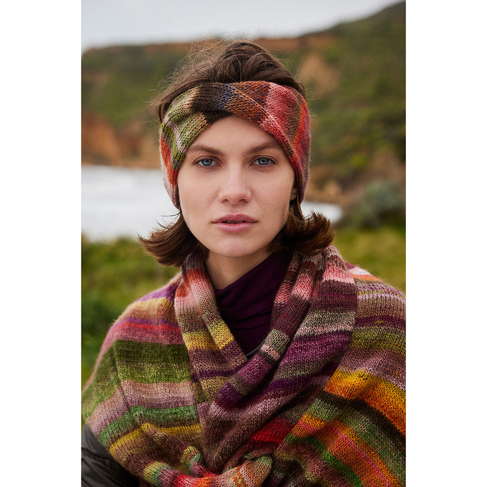 Lang Yarns Infinity 0008 Wijde Kust - model met gebreide trui