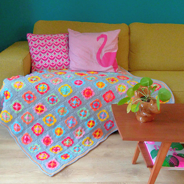 Acrylic Power Flower Deken Haakpakket (2)