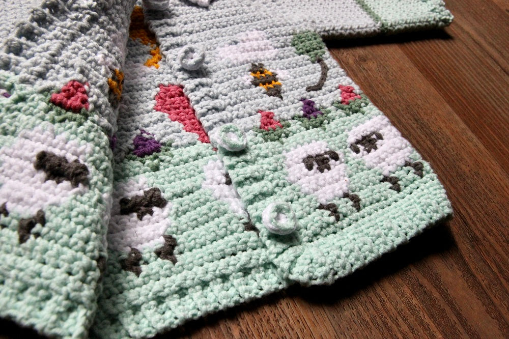 Babyvestje Bloemetjes en Bijtjes Haakpakket (2)