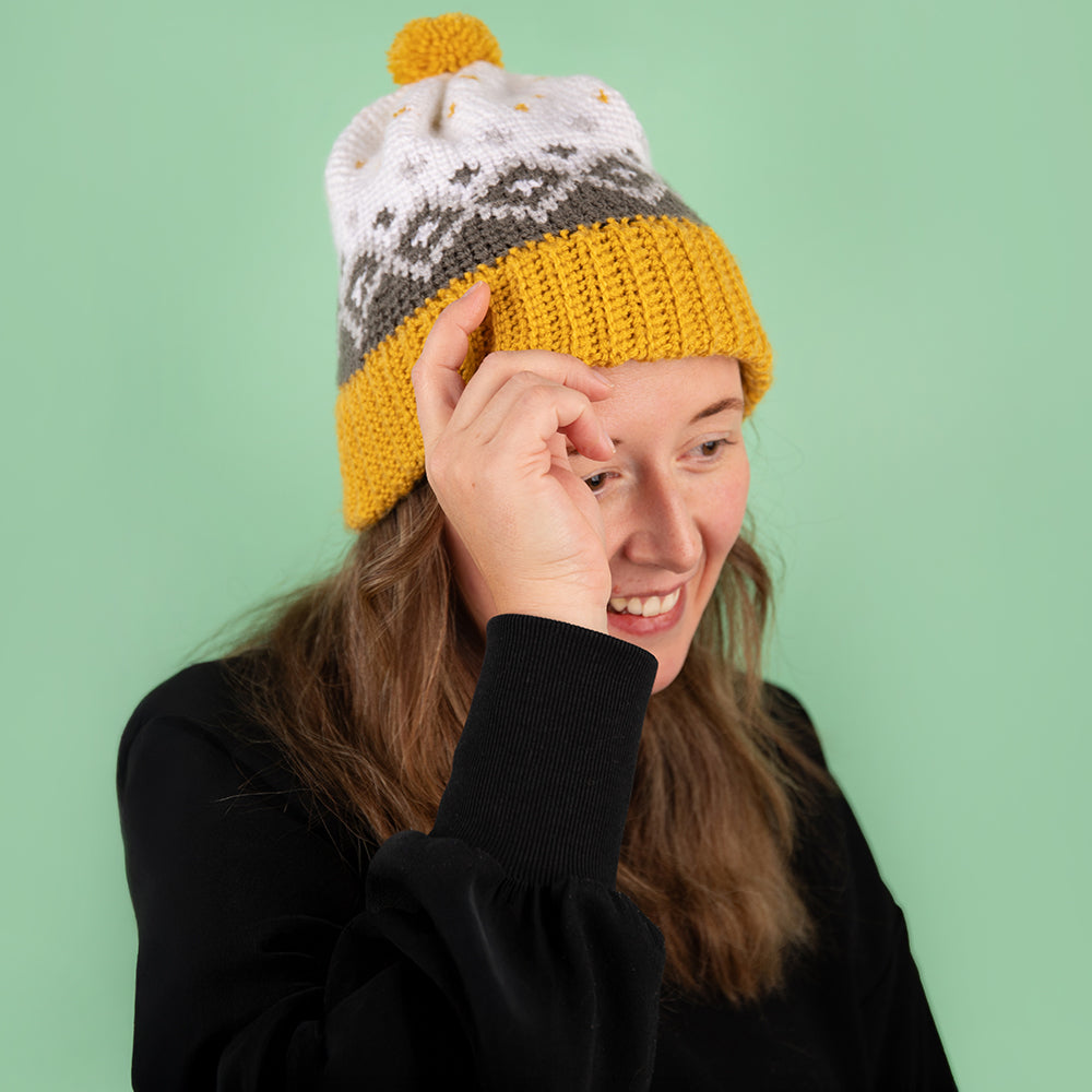 Muts — gemaakt met Bellwald Muts - Studio Madelaine - Haakpakket (3)