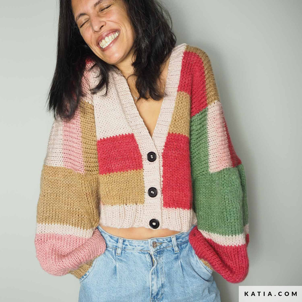 Patroon breien haken dames jas herfst winter katia witte tan — gemaakt met Breipatroon Katia Boomer Vest (2)