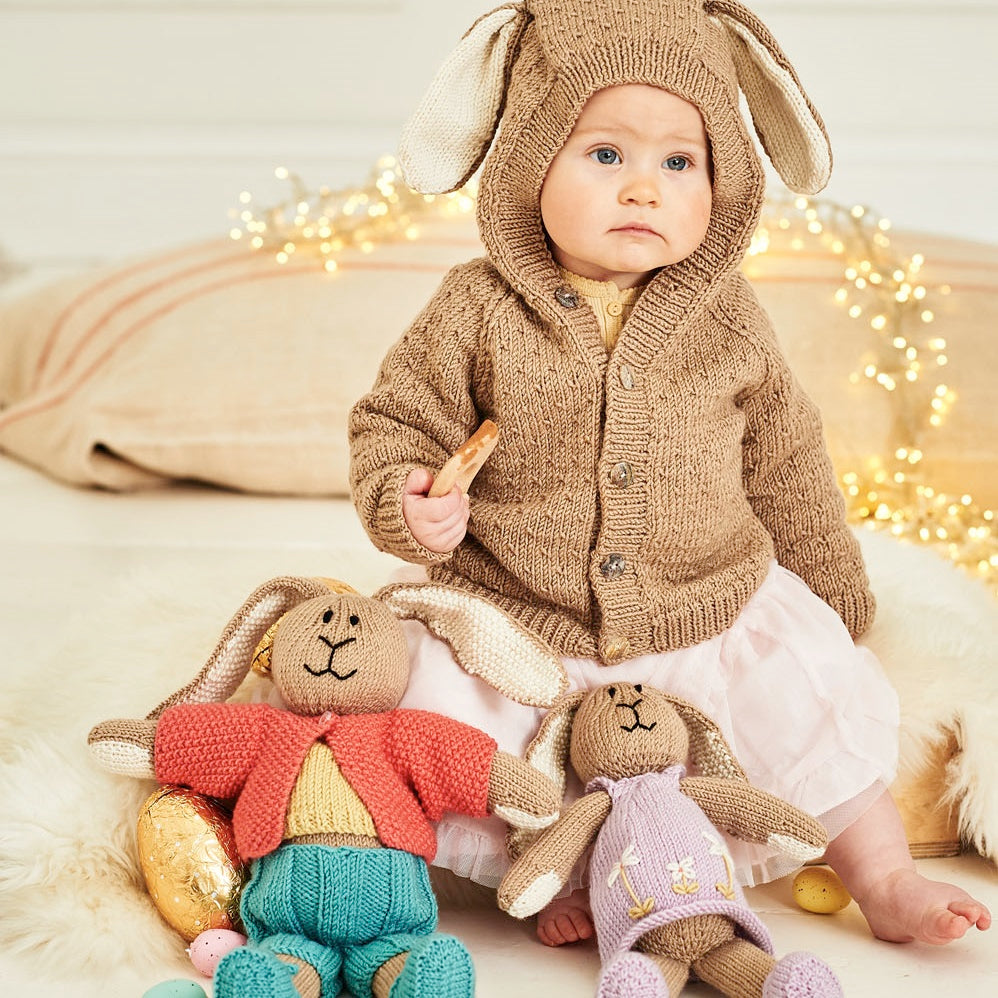 Breipatroon Stylecraft Bellissima DK No. 9855 Bertie & Bettie Bunny en jas