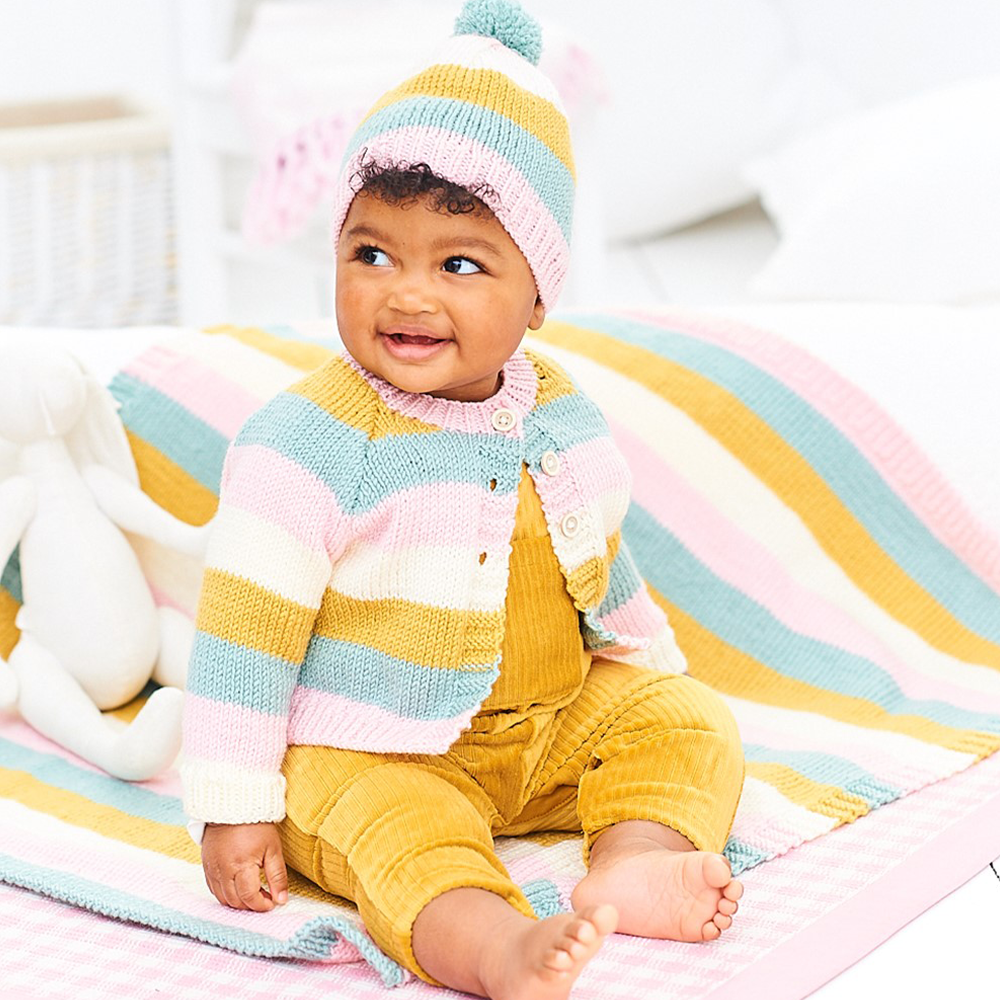 Breipatroon Stylecraft Sweet Dreams Baby Cardigan, Hat & Blanket