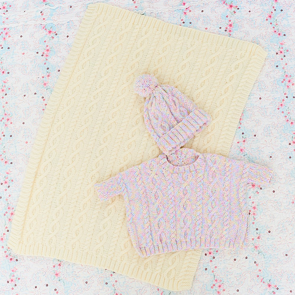 Poncho hat blanket set — gemaakt met Breipatroon Stylecraft Sweet Dreams Baby Poncho, Blanket & Hat