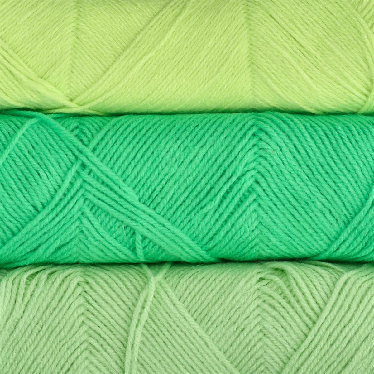 Budgetyarn Acrylic DK 084 Pistachio (3)