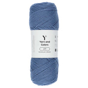 Yarn and Colors Joy 061 Denim - bol garen in deze kleur
