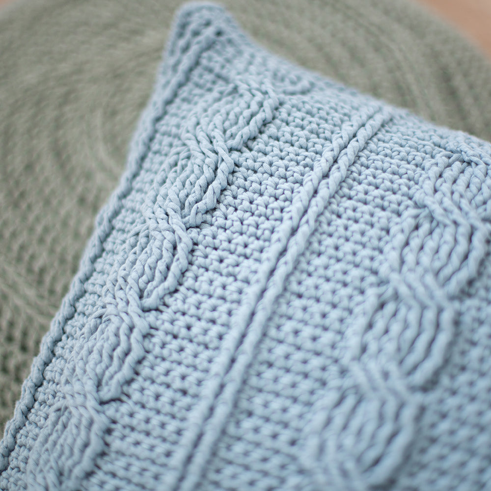 Cotton tube kabelkussen haakpakket details — gemaakt met Cotton Tube Kabelkussen Haakpakket