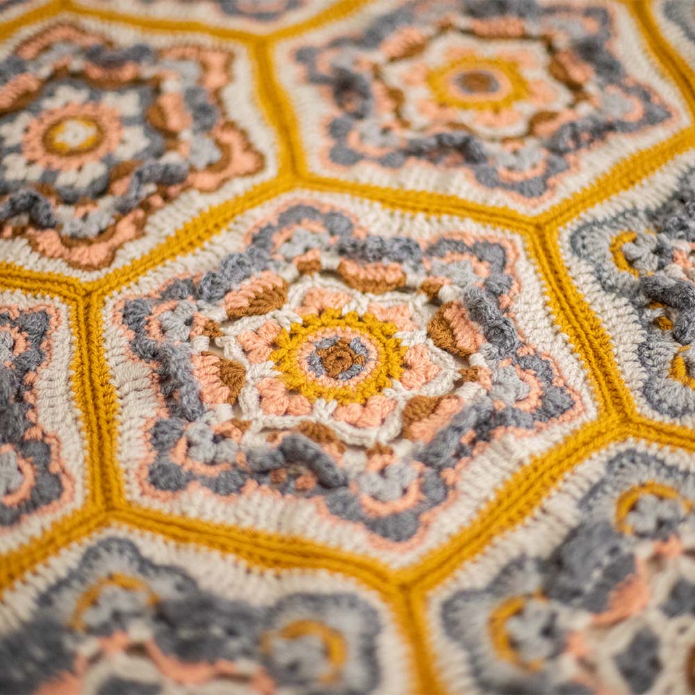 Delft in kleur — gemaakt met Delft Deken in Kleur met Special DK Haakpakket (2)
