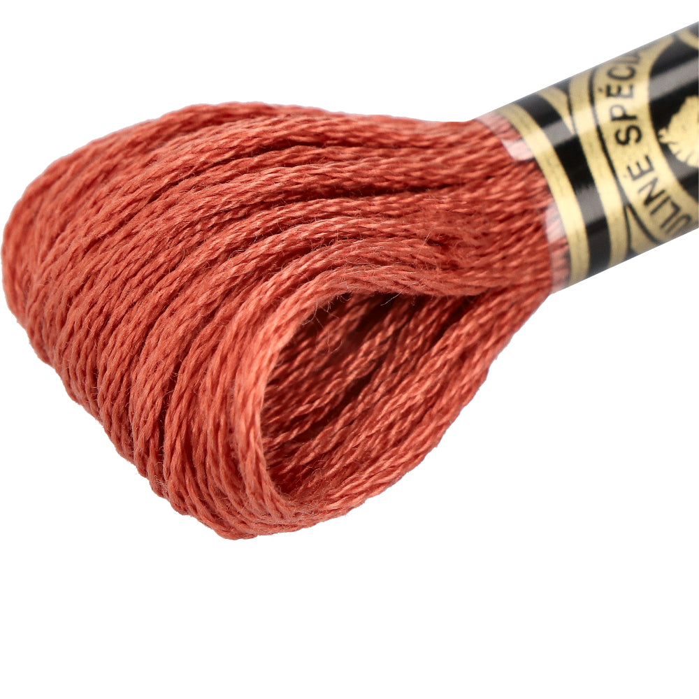 Wdmc mc — gemaakt met DMC 117MC Mouliné Spécial Borduurgaren 8m 3830
