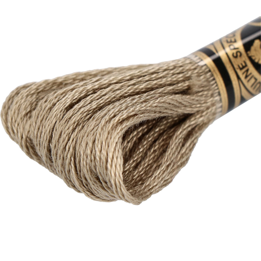 DMC 117MC Mouliné Spécial Borduurgaren 8m 642 (2)