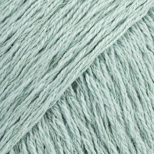 Drops Belle Uni Colour 31 Zeegroen