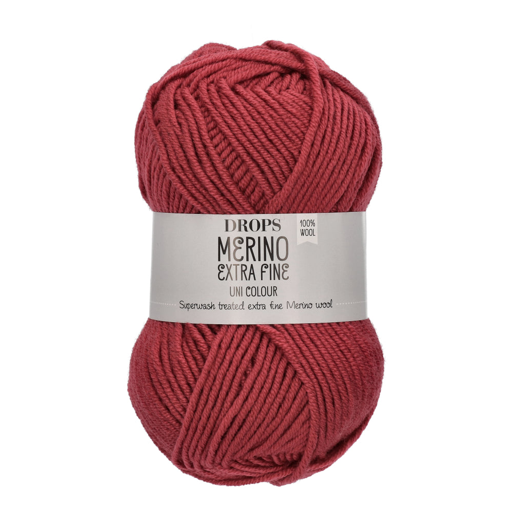 Drops Merino Extra Fine Uni Colour 32 Donkerroos