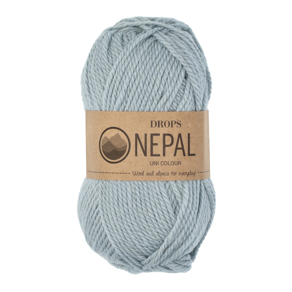 Drops Nepal Uni Colour 7120 Lichtgrijs/Blauw