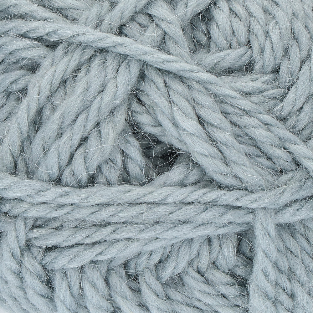 Drops Nepal Uni Colour 7120 Lichtgrijs/Blauw (2)