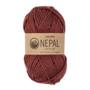 Drops Nepal Uni Colour 8916 Wijnrood
