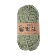 Drops Nepal Uni Colour 8918 Mosgroen
