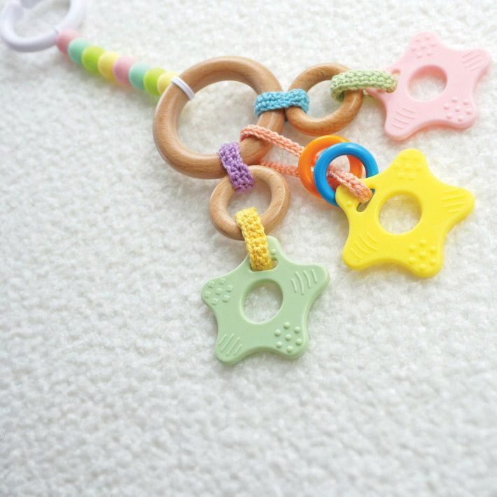 Speenkoord en speelhanger rainbow — gemaakt met Durable Bijtring Zonnetje