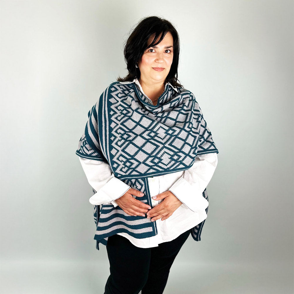Geochic — gemaakt met GeoChic Cape - The Queen of Loops Haakpakket (2)