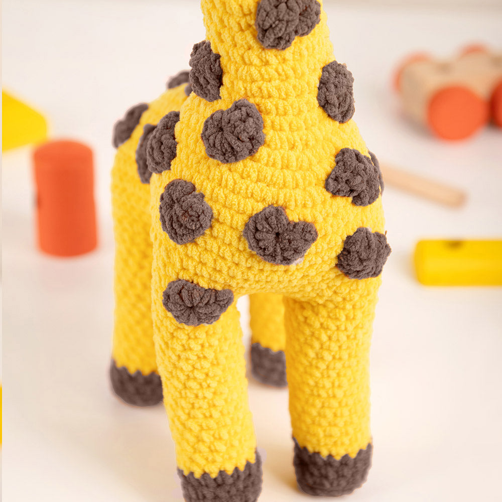 Giraffe kleur — gemaakt met Giraffe Gigi Haakpakket - Inclusief Digitaal Patroon (2)