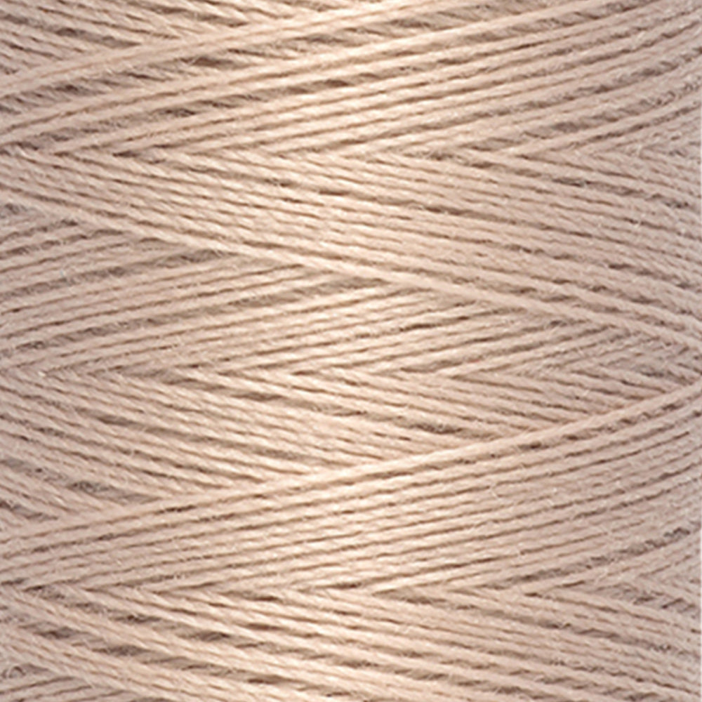 Gütermann Polyester Nähgarn 200m 121 (2)