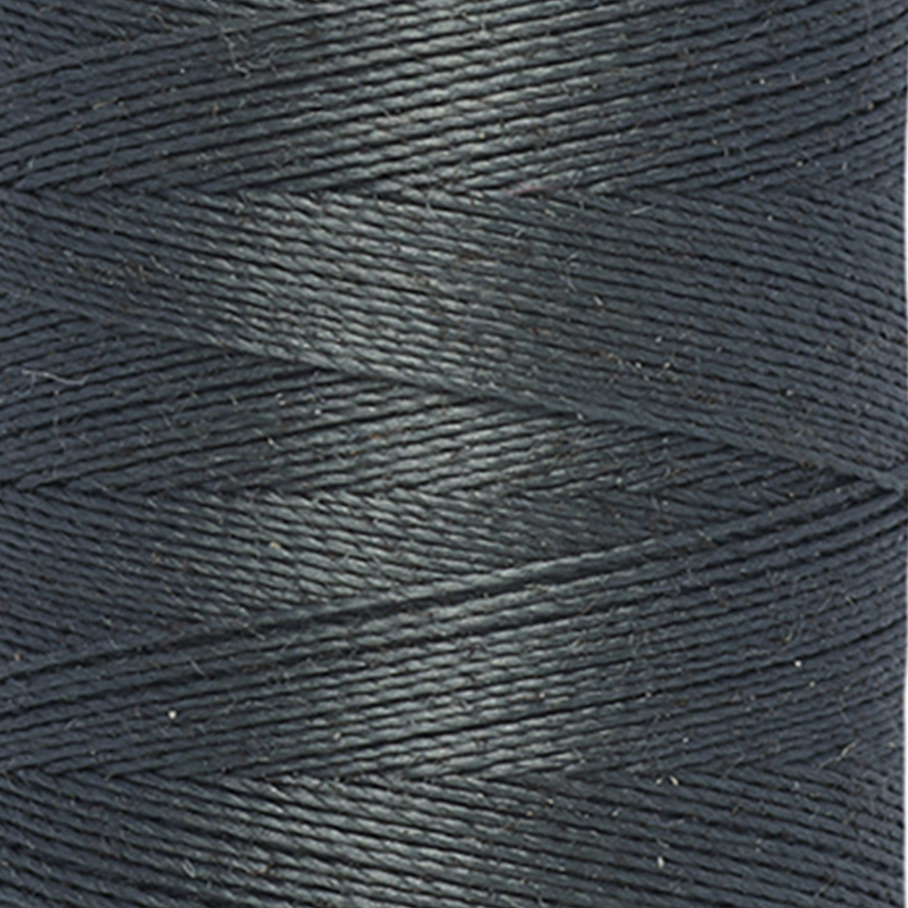 Detail — gemaakt met Gütermann Polyester Nähgarn 200m 141