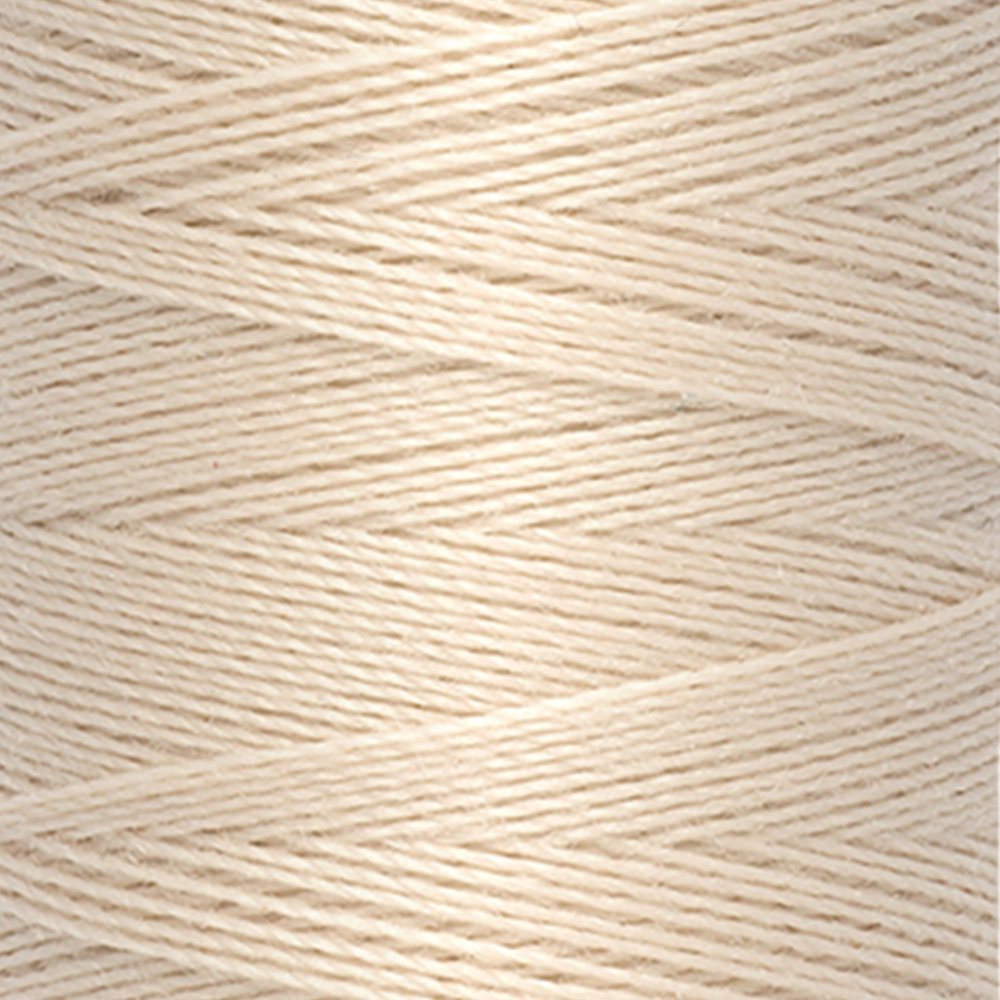 Detail — gemaakt met Gütermann Polyester Nähgarn 200m 169