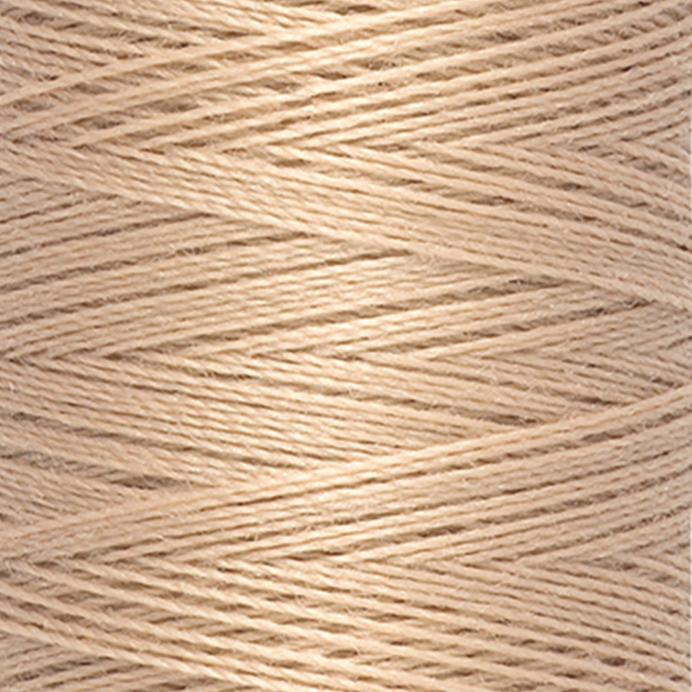 Detail — gemaakt met Gütermann Polyester Nähgarn 200m 170