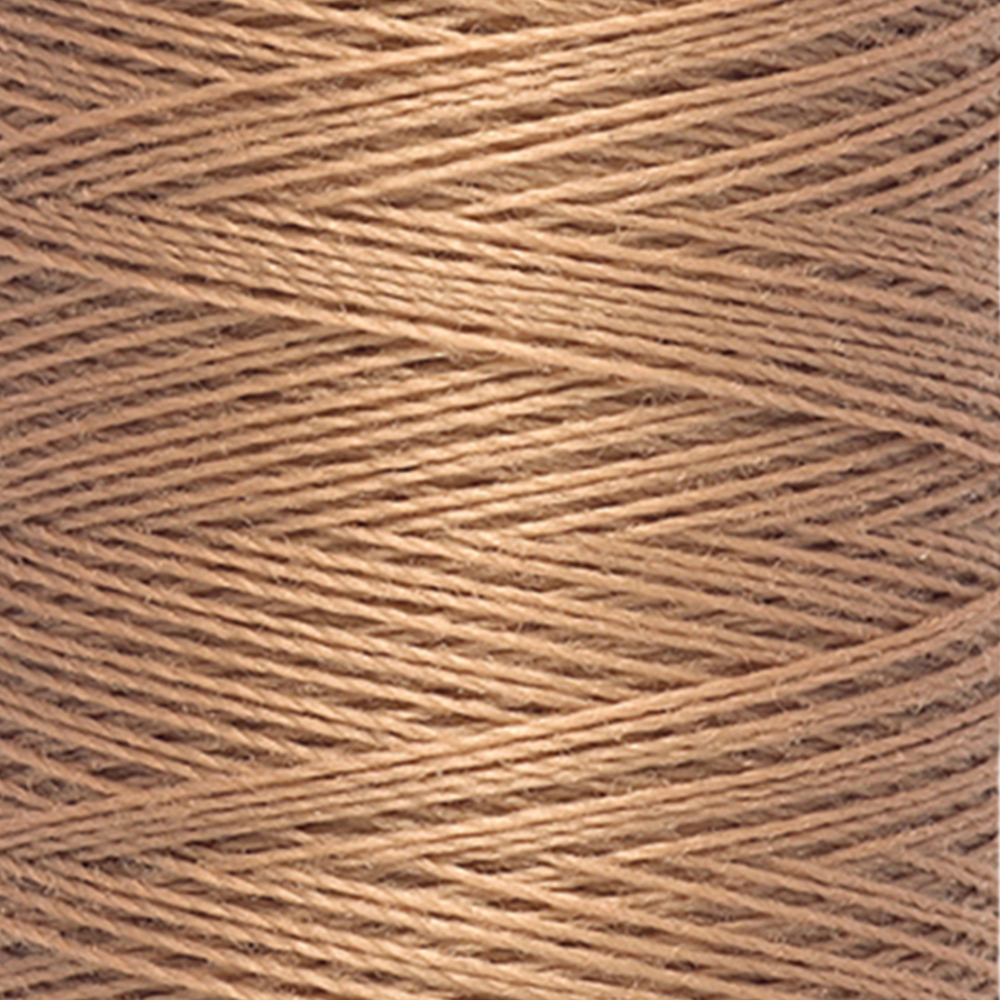Detail — gemaakt met Gütermann Polyester Nähgarn 200m 179