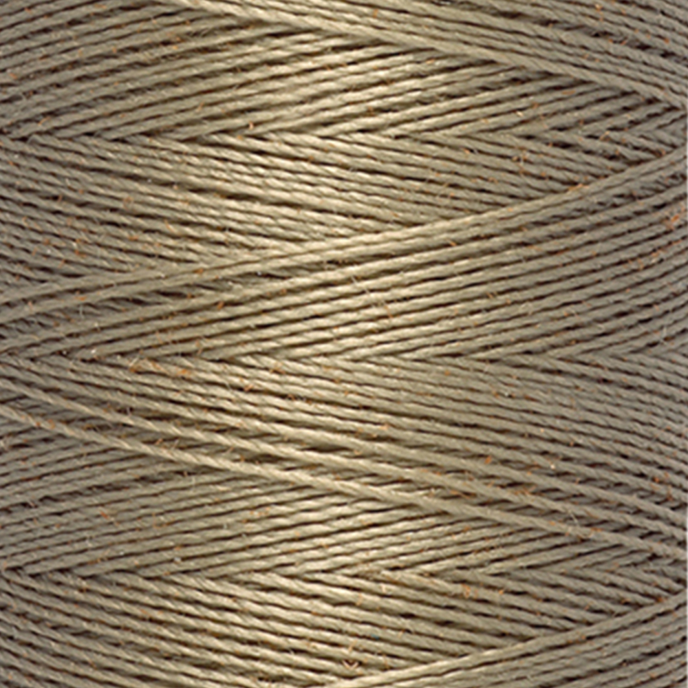 Detail — gemaakt met Gütermann Polyester Nähgarn 200m 208