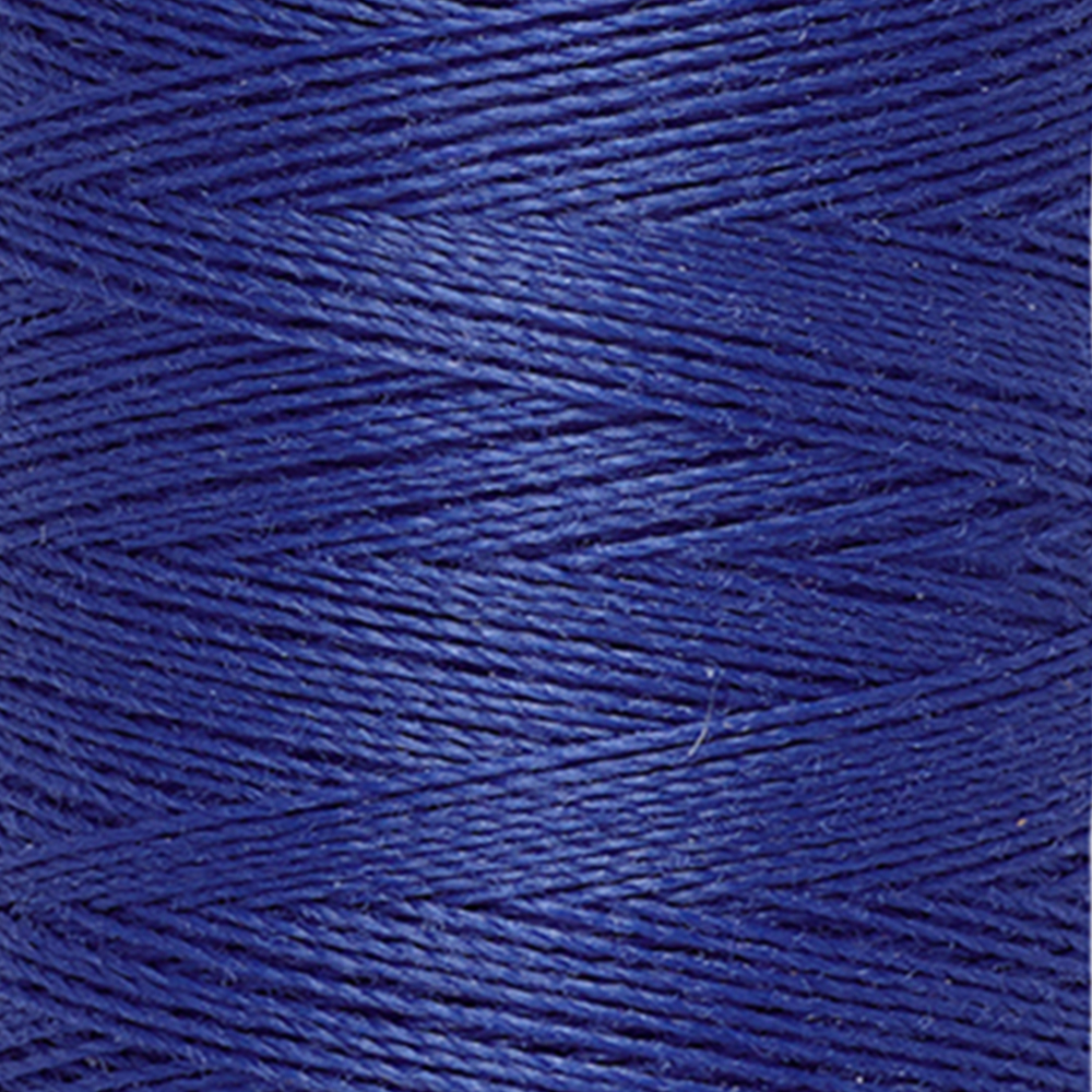 Detail — gemaakt met Gütermann Polyester Nähgarn 200m 218