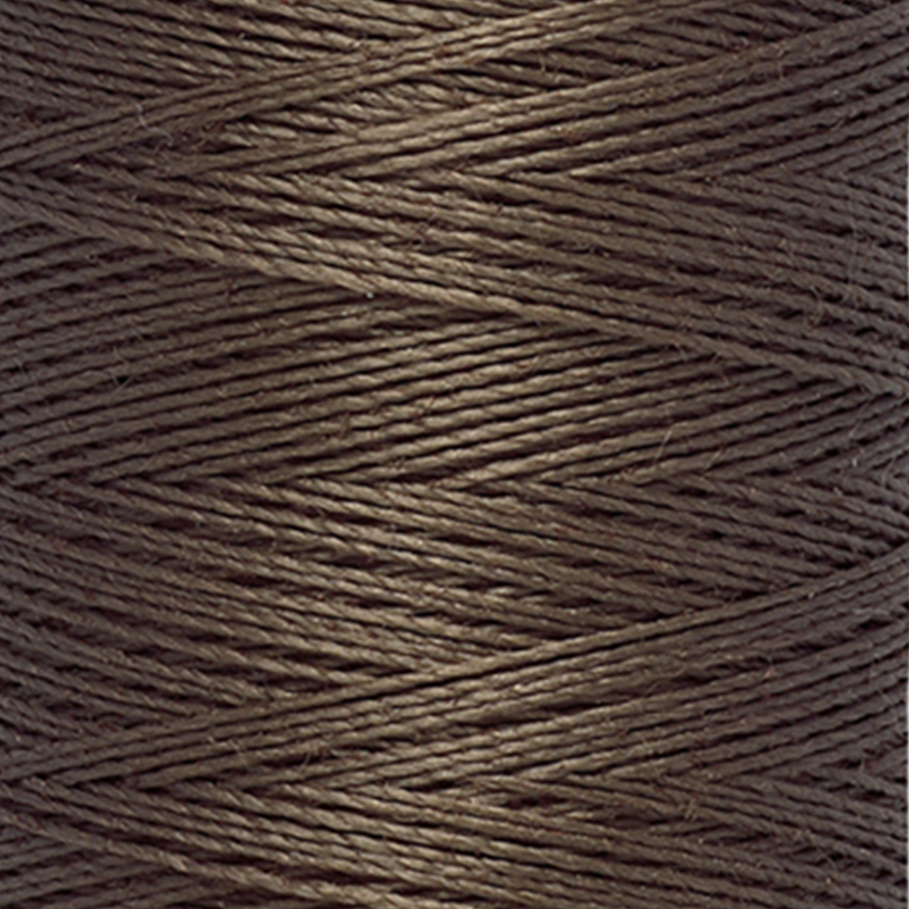 Detail — gemaakt met Gütermann Polyester Nähgarn 200m 252