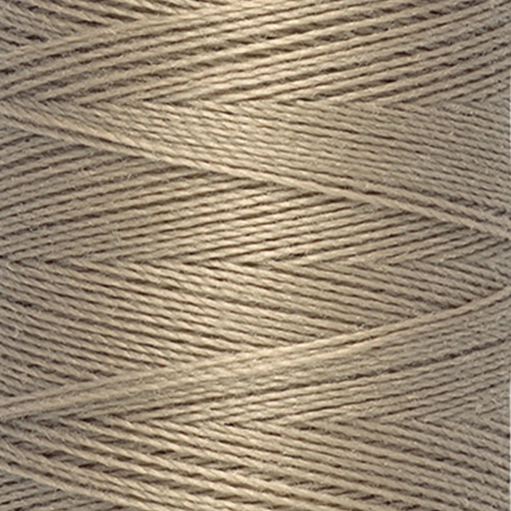 Detail — gemaakt met Gütermann Polyester Nähgarn 200m 263