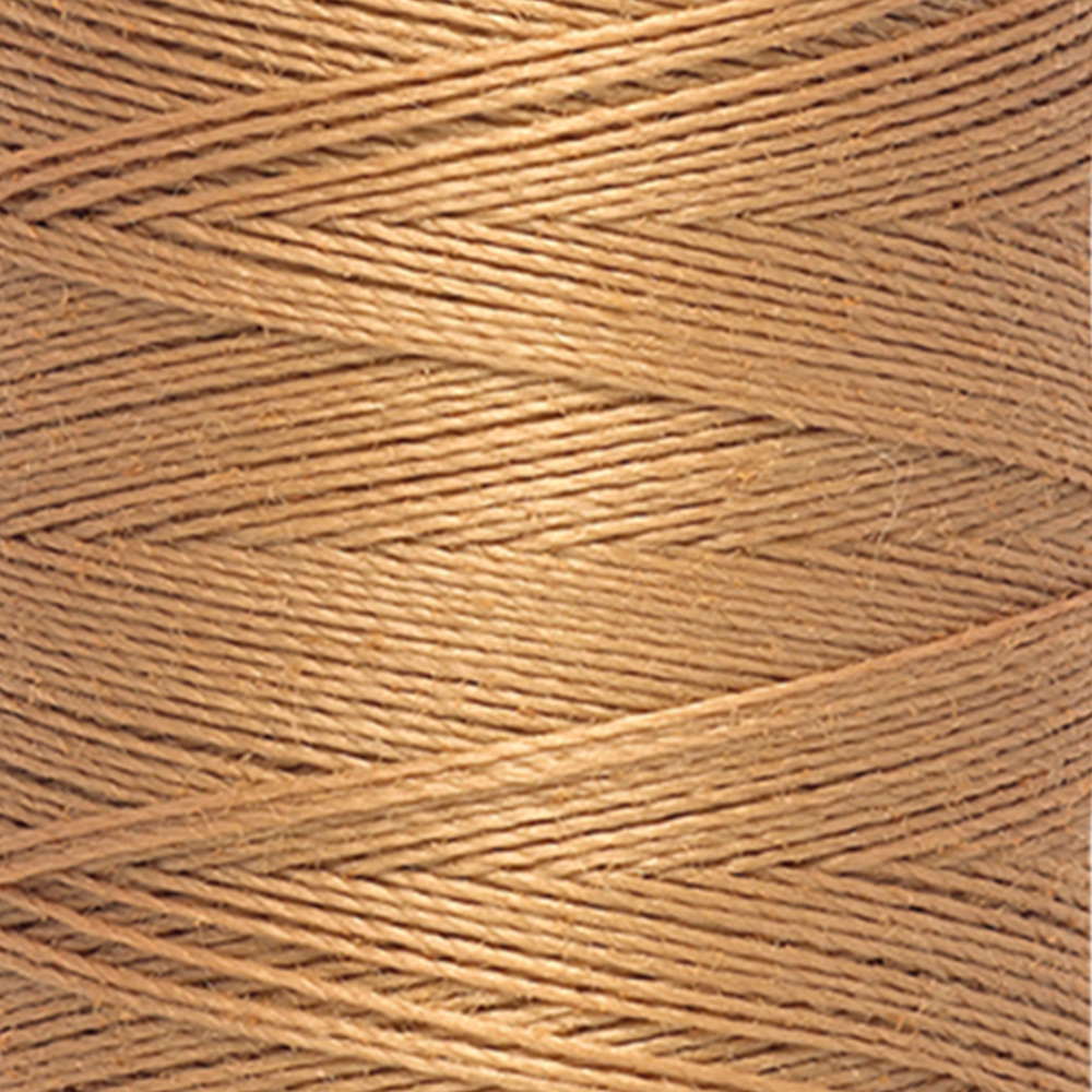 Detail — gemaakt met Gütermann Polyester Nähgarn 200m 307