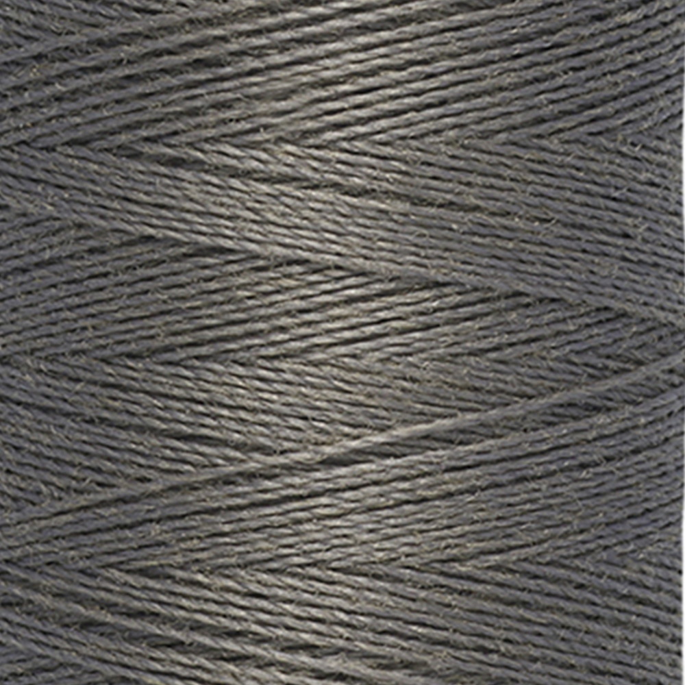 Detail — gemaakt met Gütermann Polyester Nähgarn 200m 35